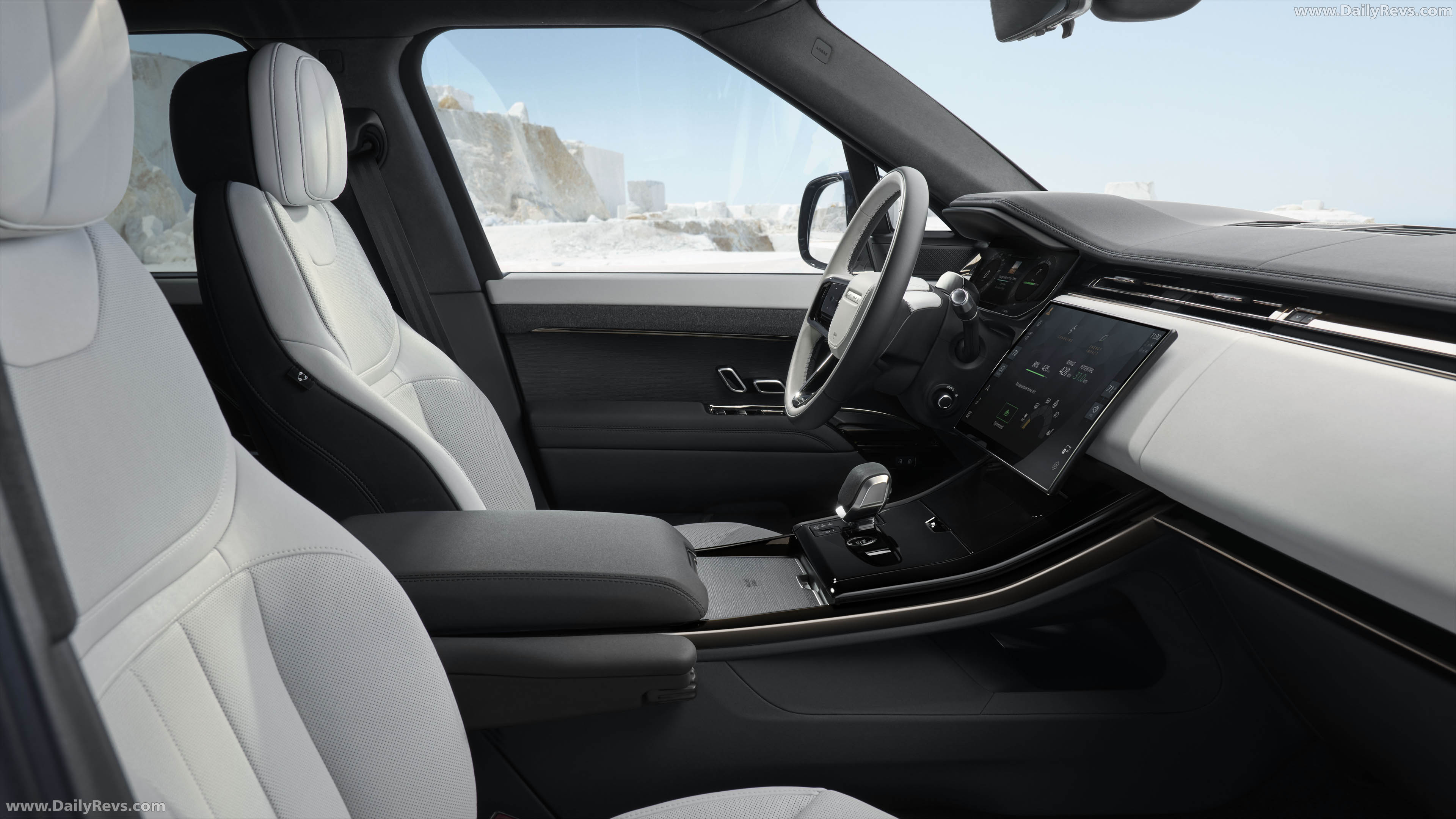 2027 Land Rover Range Rover Sport Electric Interior